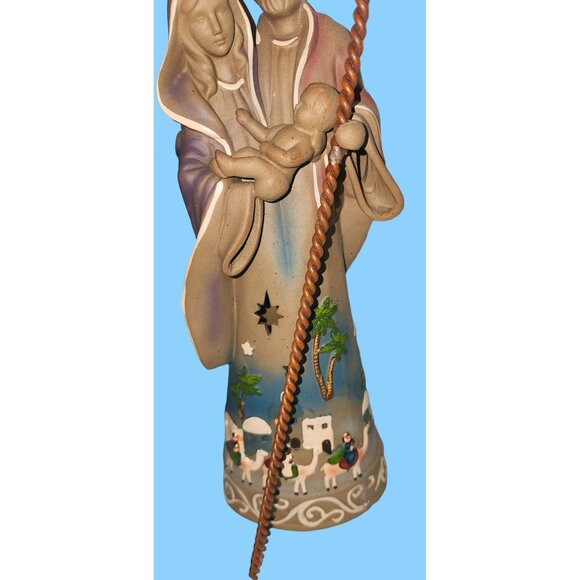 Hand-Painted Ceramic Nativity Scene Figurine With Shepherds & Holy Family - Picture 8 of 12